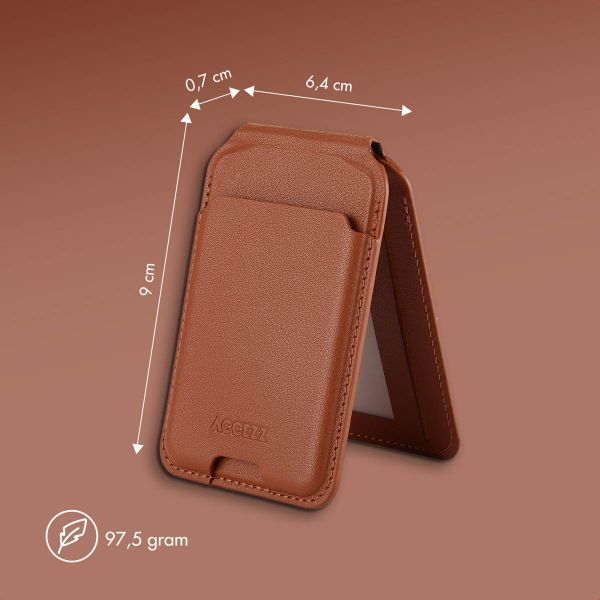 Accezz Leder-Wallet mit Standfunktion - Geeignet für MagSafe und Qi2 - Sienna Brown
