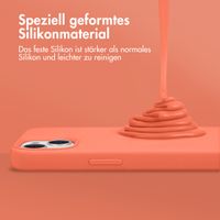 Accezz Liquid Silikoncase Apple iPhone 15 Pro Max - Nectarine