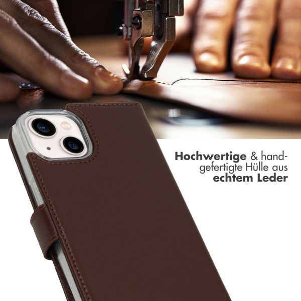 Selencia Echtleder Klapphülle Apple iPhone 14 - Braun