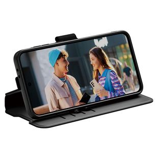 CARE by PanzerGlass Feature Wallet Case w. Kickstand Samsung Galaxy A26 - Schwarz