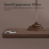 Accezz Liquid Silikoncase mit MagSafe Apple iPhone 16 Pro Max - New Tea Brown