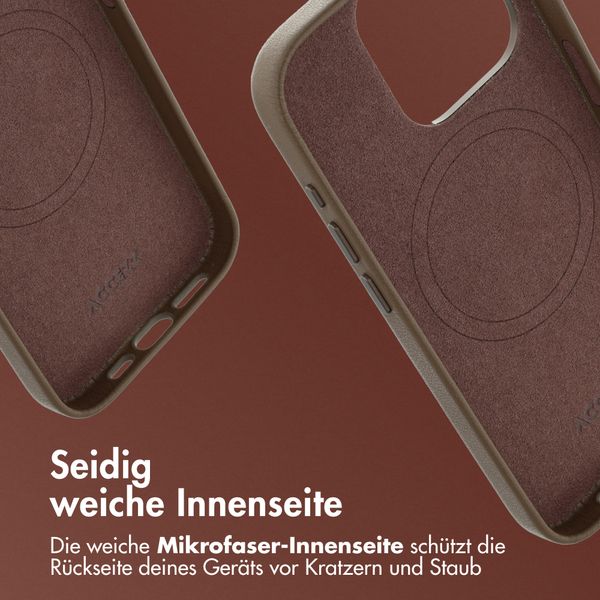 Accezz MagSafe Leather Backcover Apple iPhone 15 Pro - Kaffeebraun