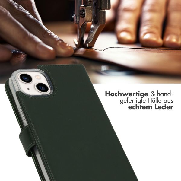 Selencia Echtleder Klapphülle Apple iPhone 14 Plus - Grün