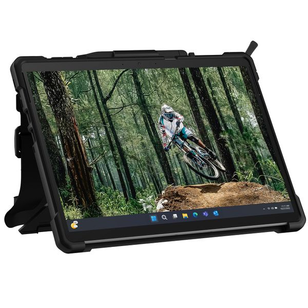 UAG Plasma Case Microsoft Surface Pro 9 / Pro 10 / Pro 11 / Pro 12 - 13 Zoll - Transparent