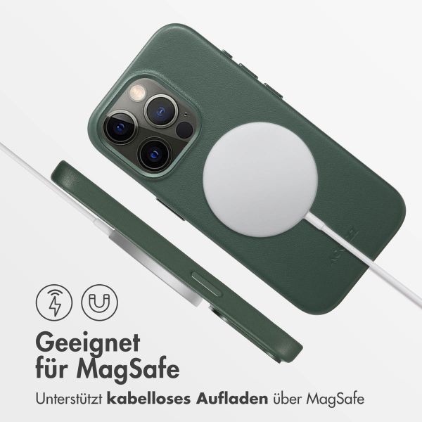 Accezz MagSafe Leather Backcover Apple iPhone 15 Pro - Cedar Green