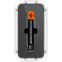 Spigen GLAStR Fit Displayschutzfolie 2er-Pack + Applicator Apple iPhone 14 Pro