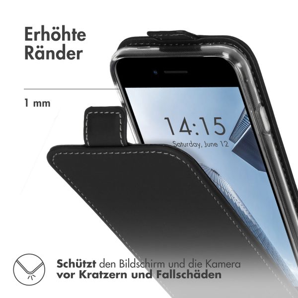 Accezz Flip Case Apple iPhone SE (2022 / 2020) / 8 / 7 - Schwarz