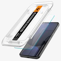 Spigen GLAStR Fit Displayschutzfolie 2er-Pack + Applicator Samsung Galaxy S24 FE / A37 / A56