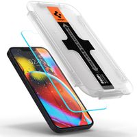 Spigen GLAStR Fit Displayschutzfolie 2er-Pack + Applicator Apple iPhone 13 Mini