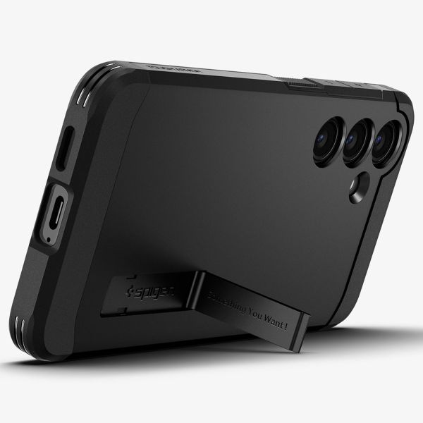 Spigen Tough Armor Backcover Samsung Galaxy S24 Plus - Schwarz