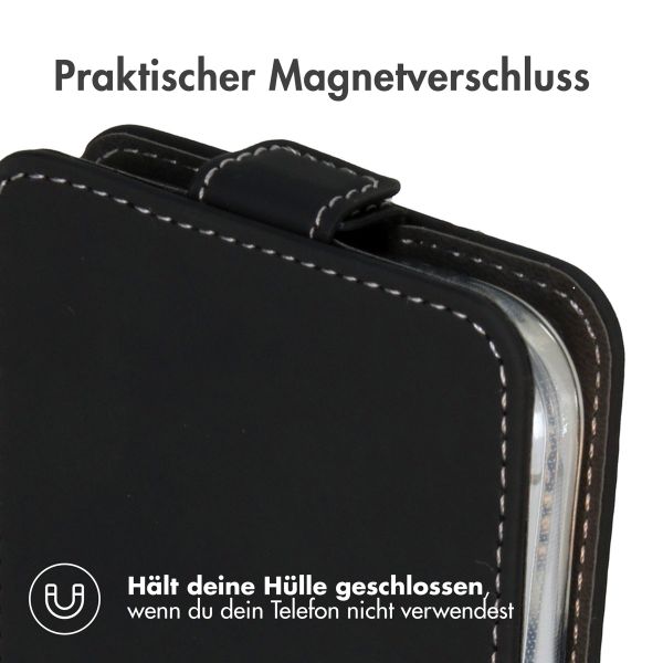 Accezz Flip Case Apple iPhone 16 - Schwarz