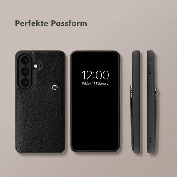 Selencia Riva Back Cover mit Kartenfach Samsung Galaxy S26 - Schwarz