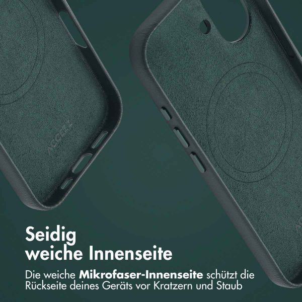 Accezz MagSafe Leather Backcover Apple iPhone 16 - Cedar Green