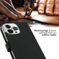 Selencia Echtleder Klapphülle Apple iPhone 14 Pro Max - Schwarz