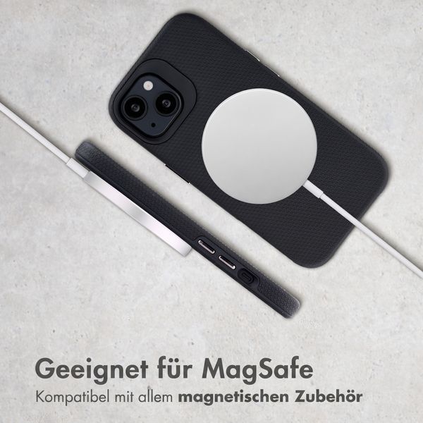 Accezz Tough Back Cover mit MagSafe Apple iPhone 14 - Schwarz