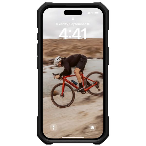 UAG Essential Armor MagSafe Apple iPhone 16 - Schwarz