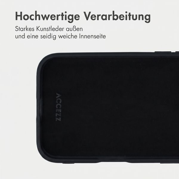Accezz Backcover mit MagSafe Apple iPhone 17 - Schwarz