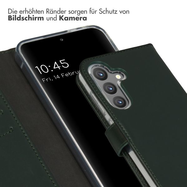 Selencia Echtleder Klapphülle Samsung Galaxy S24 - Grün
