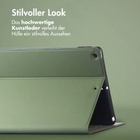 Accezz Classic Klapphülle Apple iPad 9 (2021) 10.2 Zoll / iPad 8 (2020) 10.2 Zoll / iPad 7 (2019) 10.2 Zoll - Grün