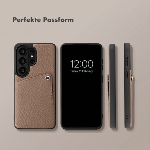 Selencia Riva Back Cover mit Kartenfach Samsung Galaxy S26 Ultra - Mocha Brown