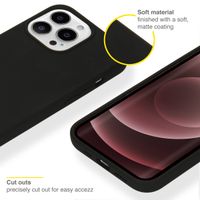 Accezz Liquid Silikoncase Apple iPhone 13 Pro Max - Schwarz