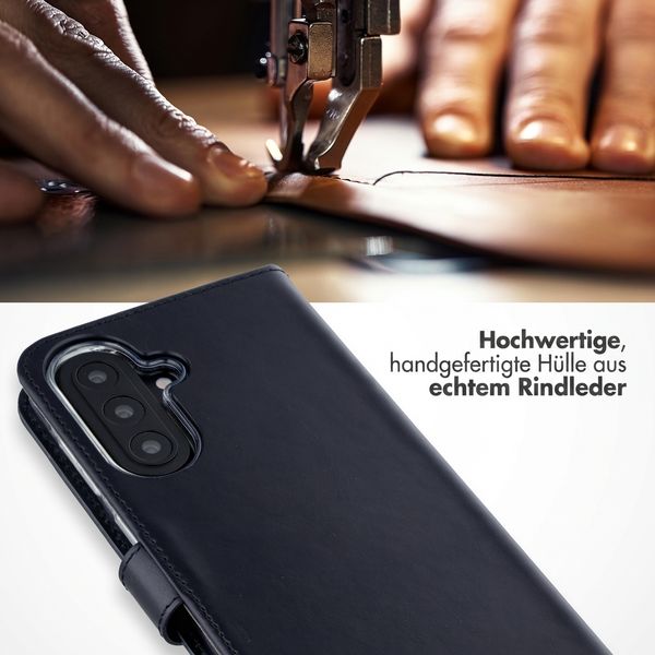 Selencia Echtleder Klapphülle Samsung Galaxy A57 (5G) - Schwarz