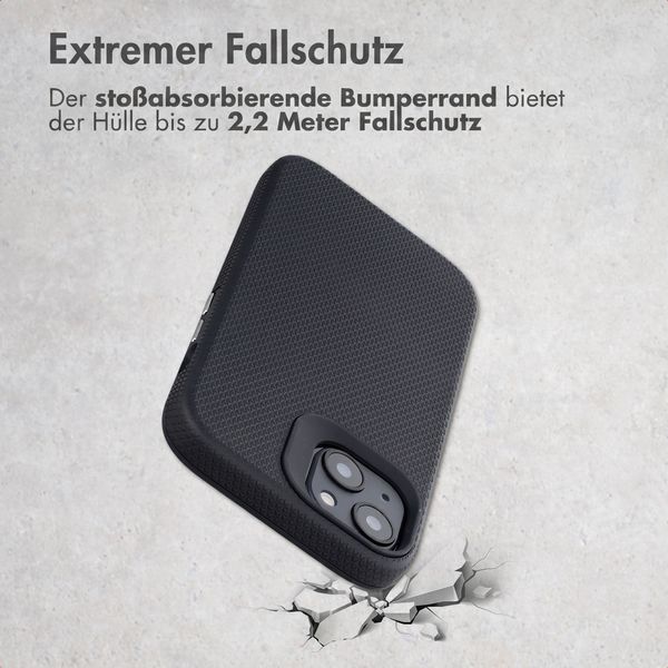 Accezz Tough Back Cover mit MagSafe Apple iPhone 14 - Schwarz