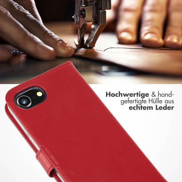Selencia Echtleder Klapphülle Apple iPhone 17e / 16e - Rot