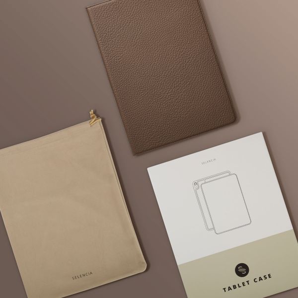 Selencia Riva Klapphülle Apple iPad Air 11 Zoll (2026) M4 / (2025) M3 / (2024) M2 / Air 5 (2022) / Air 4 (2020) - Mocha Brown