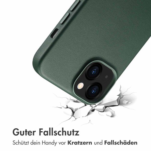 Accezz MagSafe Leather Backcover Apple iPhone 13 - Cedar Green