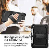 Accezz Robustes Back Cover mit Schultergurt Apple iPad 9 (2021) 10.2 Zoll / iPad 8 (2020) 10.2 Zoll / iPad 7 (2019) 10.2 Zoll - Schwarz