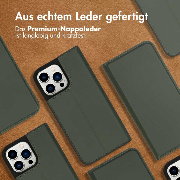 Accezz Premium Leather Slim Klapphülle Apple iPhone 14 Pro Max - Grün