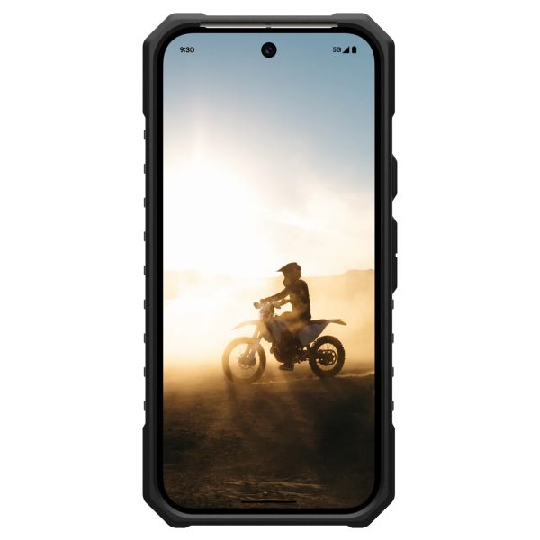 UAG Pathfinder Back Cover Magnet Google Pixel 9 - Schwarz