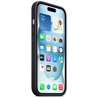 Apple FineWoven Back Cover MagSafe Apple iPhone 15 - Schwarz
