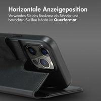 Accezz 2-in-1 Klapphülle aus Leder mit MagSafe Apple iPhone 14 Pro - Onyx Black