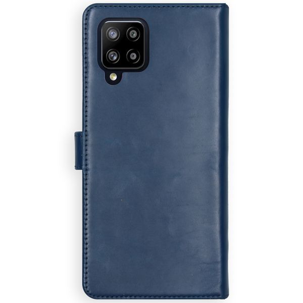 Selencia Echtleder Klapphülle Samsung Galaxy A42 - Blau