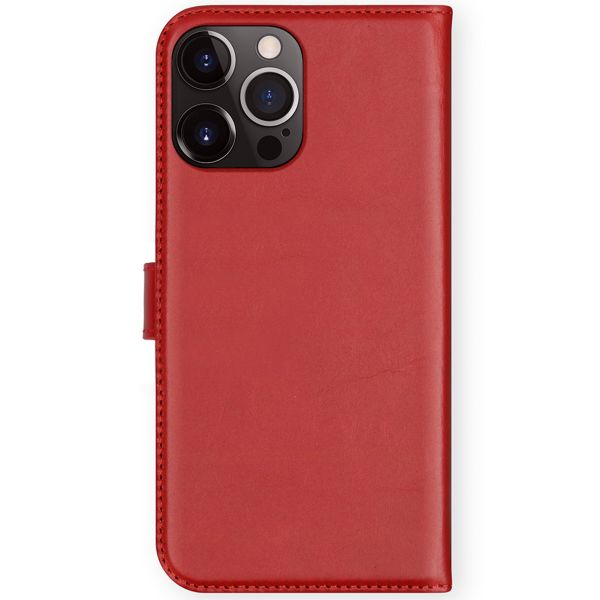 Selencia Echtleder Klapphülle Apple iPhone 13 Pro Max - Rot