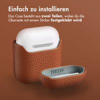Accezz Echtleder Case  Apple AirPods 1 / 2 - Cognac