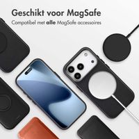 Accezz Echtleder Hülle + MagSafe Wallet Apple iPhone 17 Pro - Onyx Black