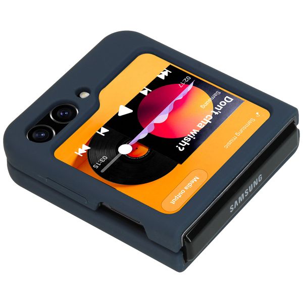 Accezz Liquid Silikoncase Samsung Galaxy Z Flip 5 - Dunkelblau