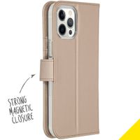 Accezz Wallet TPU Klapphülle Apple iPhone 12 Pro Max - Gold