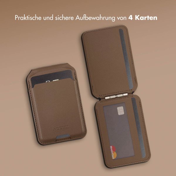 Accezz Leder-Wallet mit Standfunktion - Geeignet für MagSafe und Qi2 - Coffee Brown