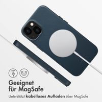 Accezz MagSafe Leather Backcover Apple iPhone 13 - Nightfall Blue