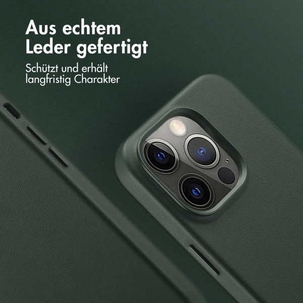 Accezz MagSafe Leather Backcover Apple iPhone 14 Pro - Cedar Green