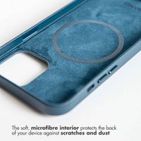 Accezz Leather Backcover mit MagSafe Apple iPhone 14 Plus - Dunkelblau
