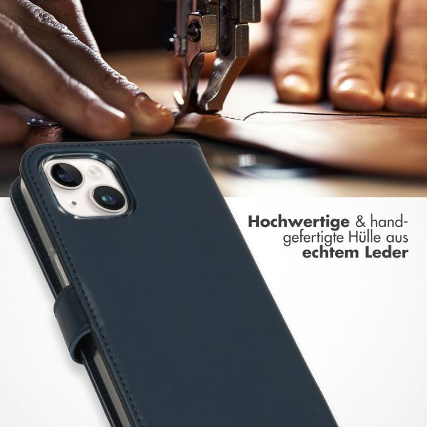 Selencia Echtleder Klapphülle Apple iPhone 15 - Blau