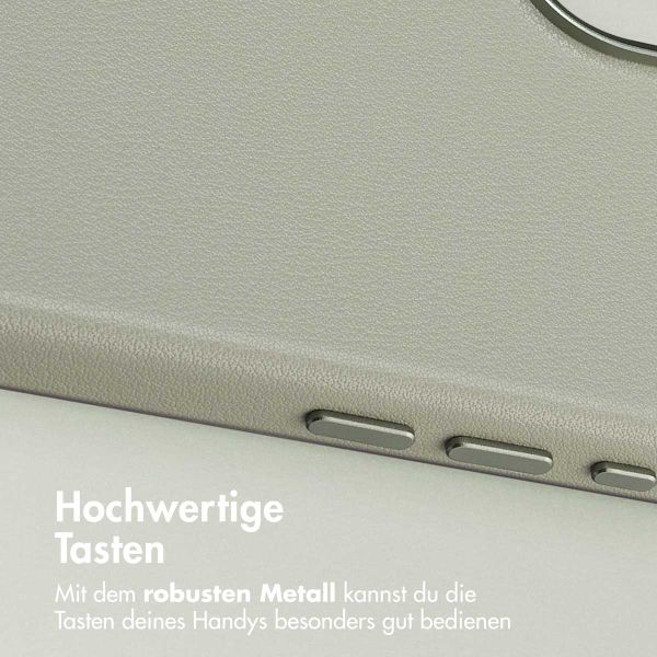 Accezz MagSafe Leather Backcover Apple iPhone 17 - Light Grey