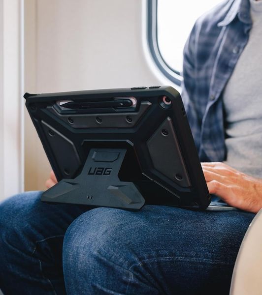 UAG Metropolis Hülle mit Ständer Microsoft Surface Pro 12 - Black