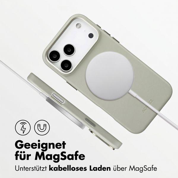 Accezz MagSafe Leather Backcover Apple iPhone 18 Pro / 17 Pro - Light Grey