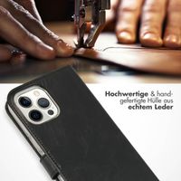 Selencia Echtleder Klapphülle Apple iPhone 12 Pro Max - Schwarz
